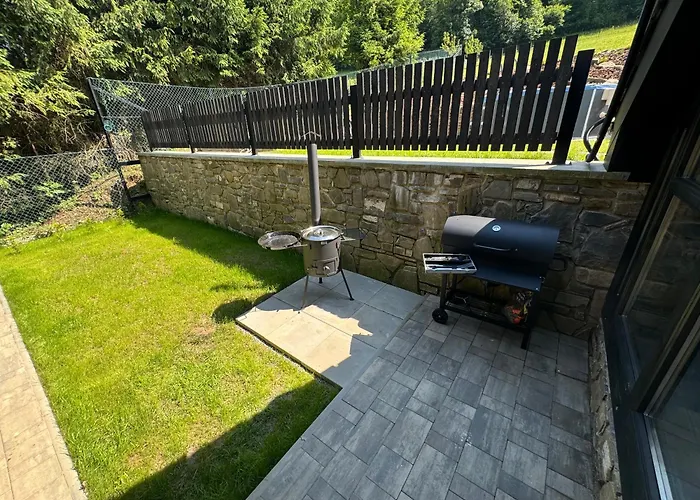 - Pod Cigernikom 아파트